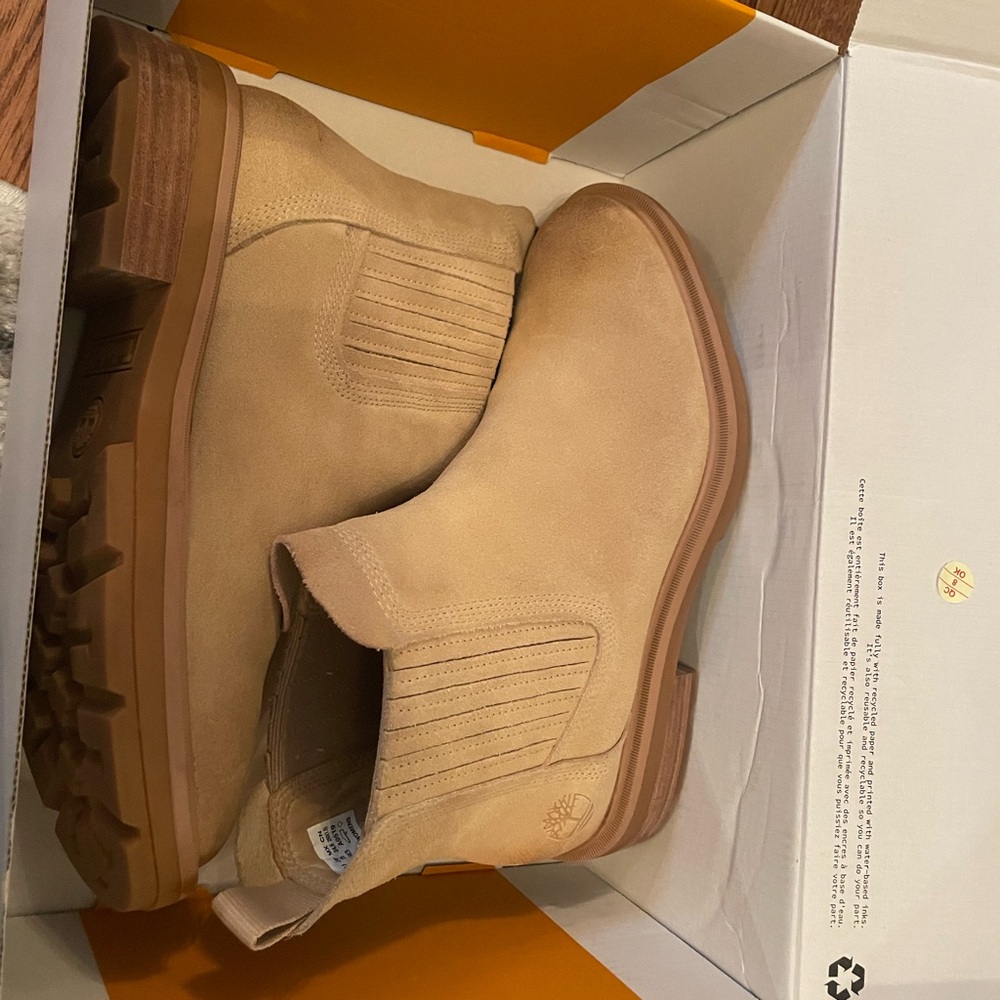 Timberland Tan Ankle Boots - Picture 6 of 7